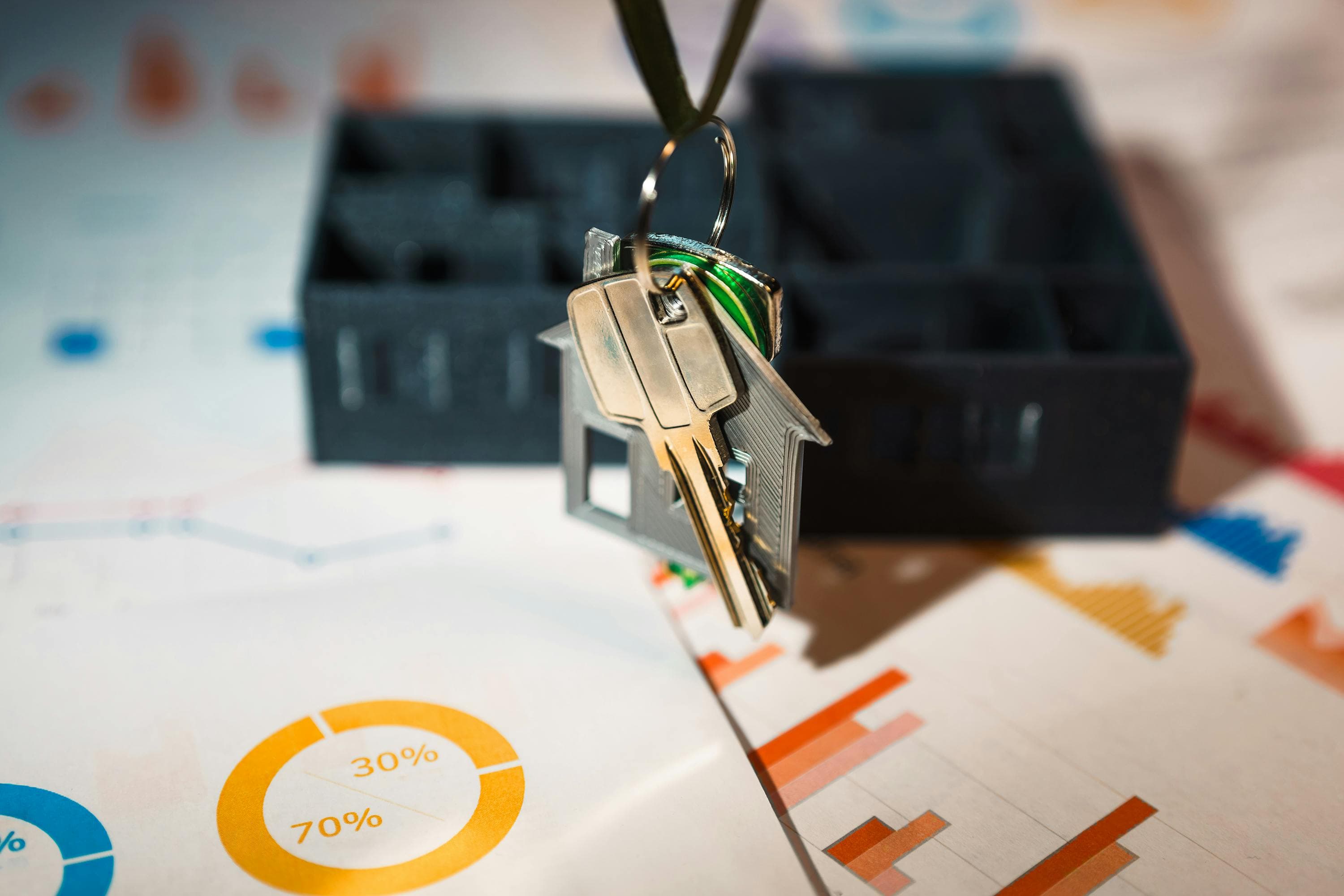 Smart Home Tech: Unlocking Major Home Insurance Discounts