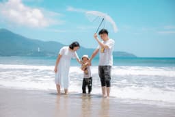 Whole vs. Term Life: Protecting Your Family's Future