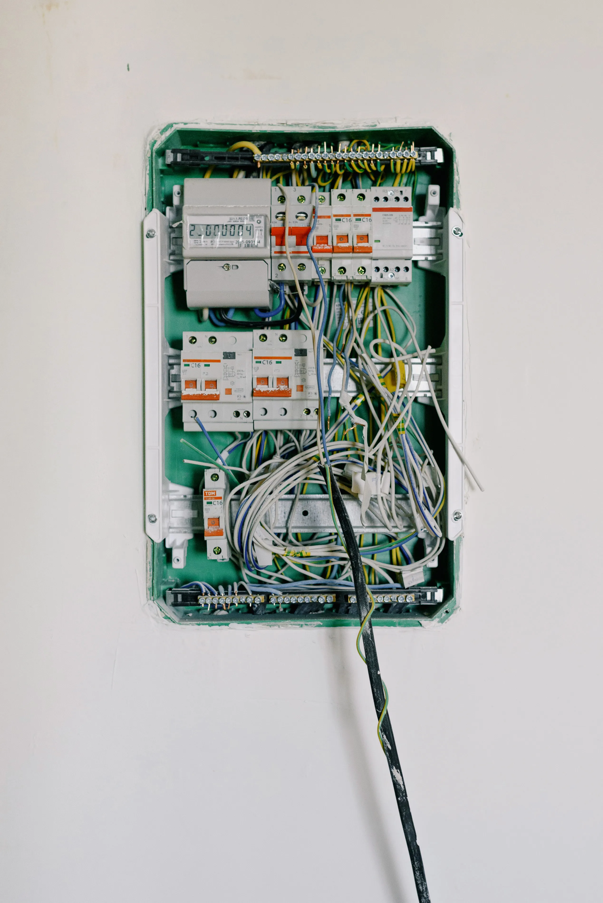 Old Tech & UK Property Insurance: A Costly Trap?
